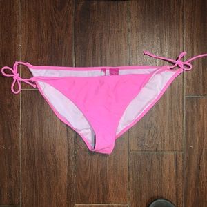 deb Pink Bikini Bottoms. NWOT. L